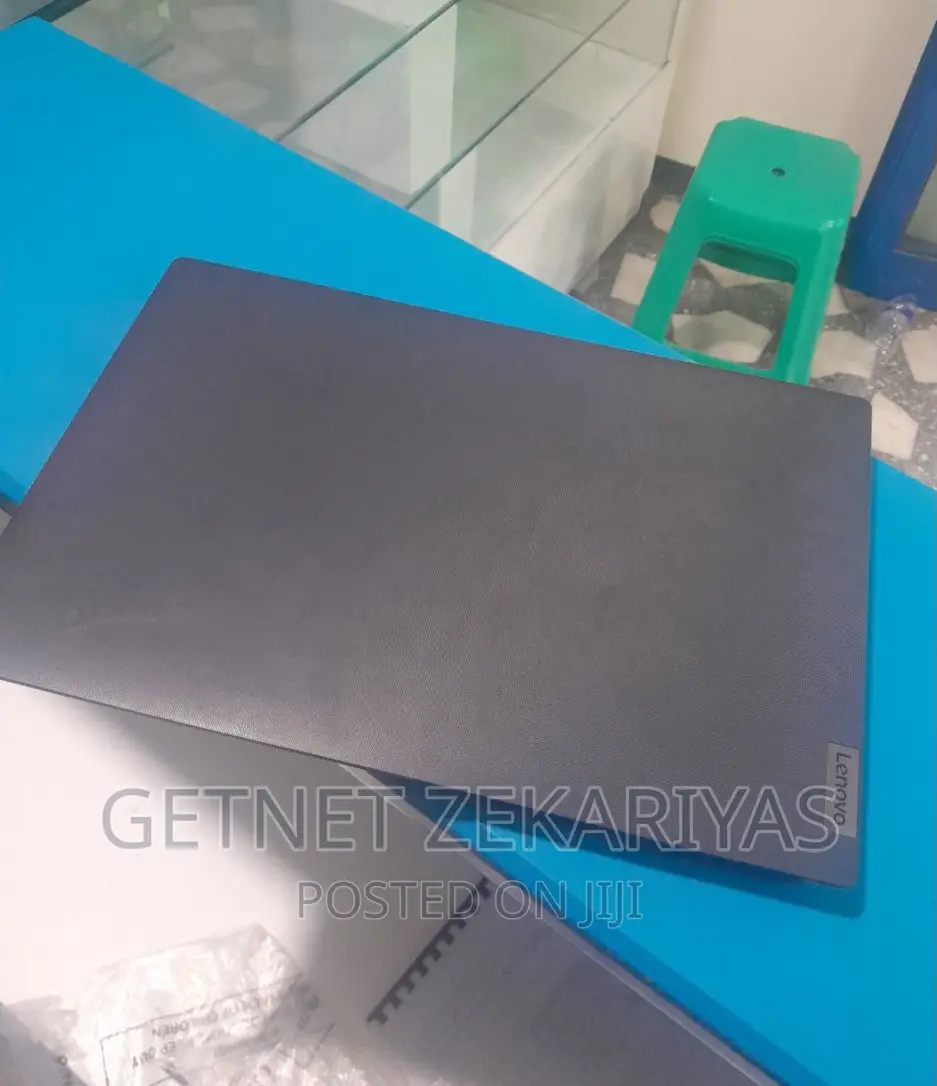 New Laptop Lenovo IdeaPad 120S 12GB AMD SSD 256GB