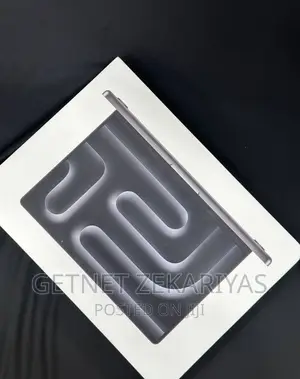 New Laptop Apple MacBook Pro 2023 M3 14-Inch 18GB Apple M3 SSD 1T