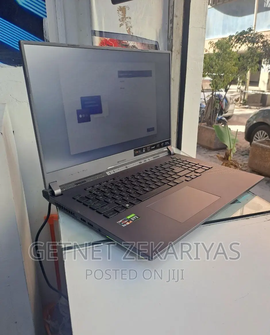 New Laptop Asus ROG Strix G15 32GB AMD Ryzen 9 SSD 1T