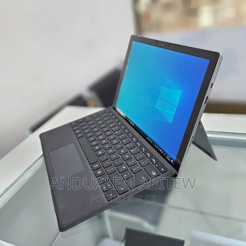 New Laptop Microsoft Surface Pro 4 8GB Intel Core I5 SSD 256GB