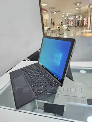 Photo - New Laptop Microsoft Surface Pro 4 8GB Intel Core I5 SSD 256GB