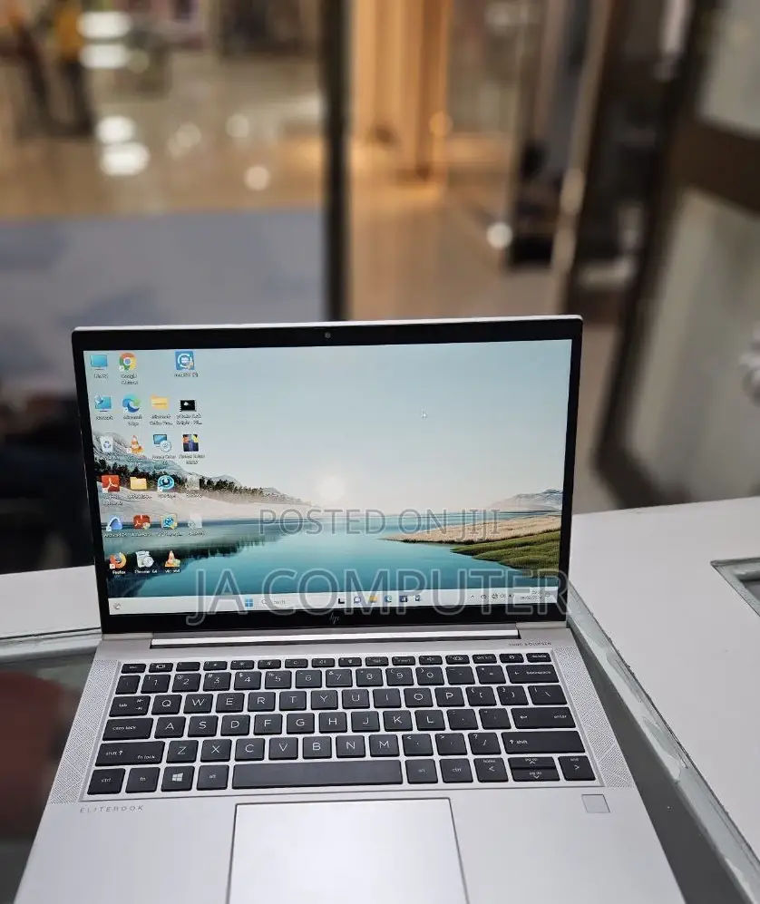 New Laptop HP EliteBook 830 G7 16GB Intel Core I7 SSD 512GB
