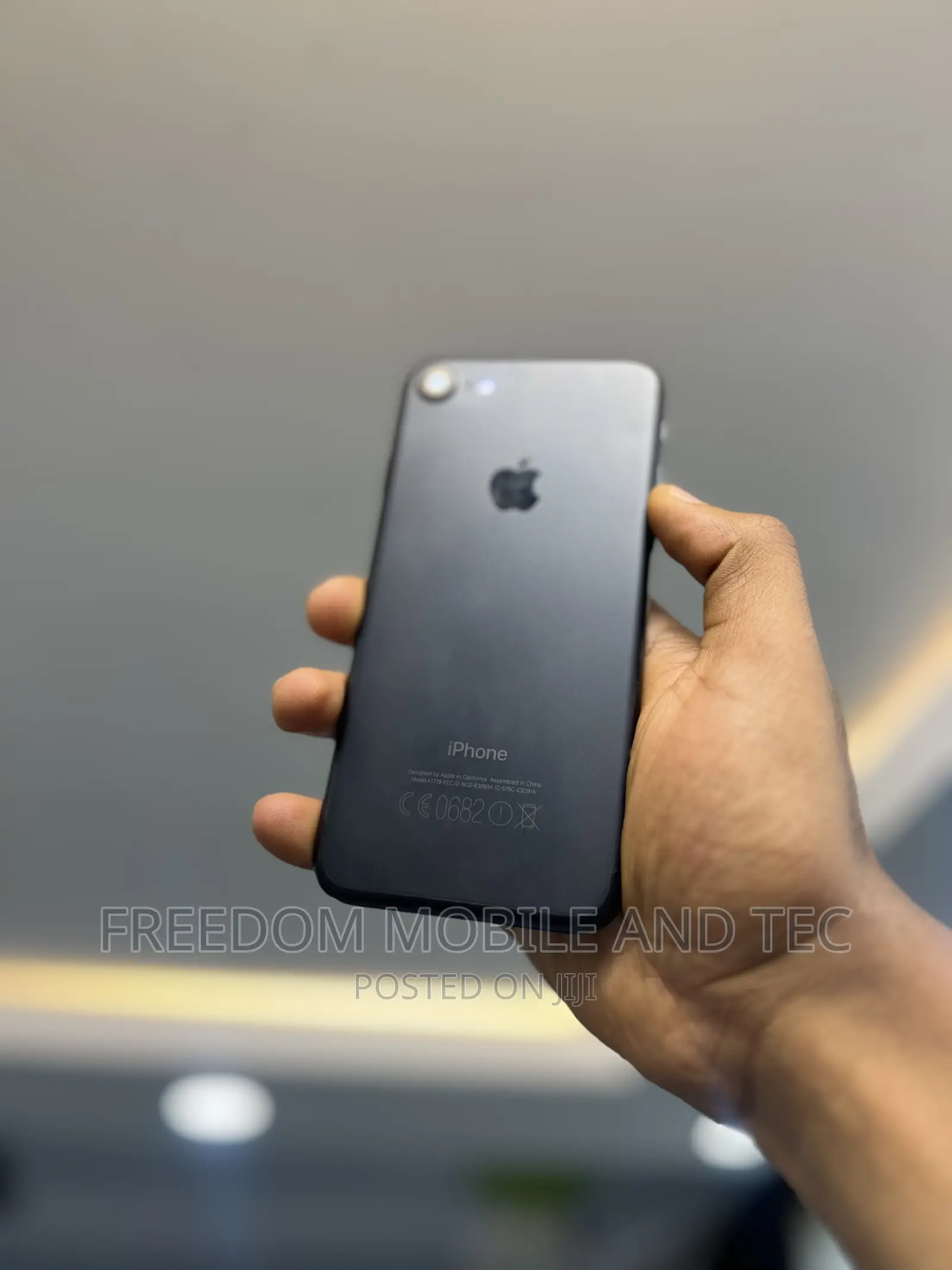 Apple iPhone 7 128 GB Black