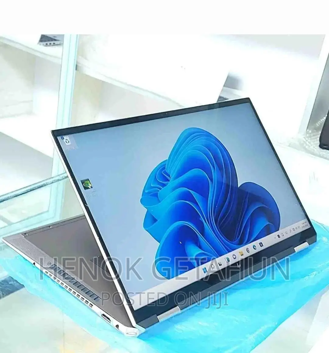 New Laptop HP Spectre 16GB Intel Core i7 SSD 512GB