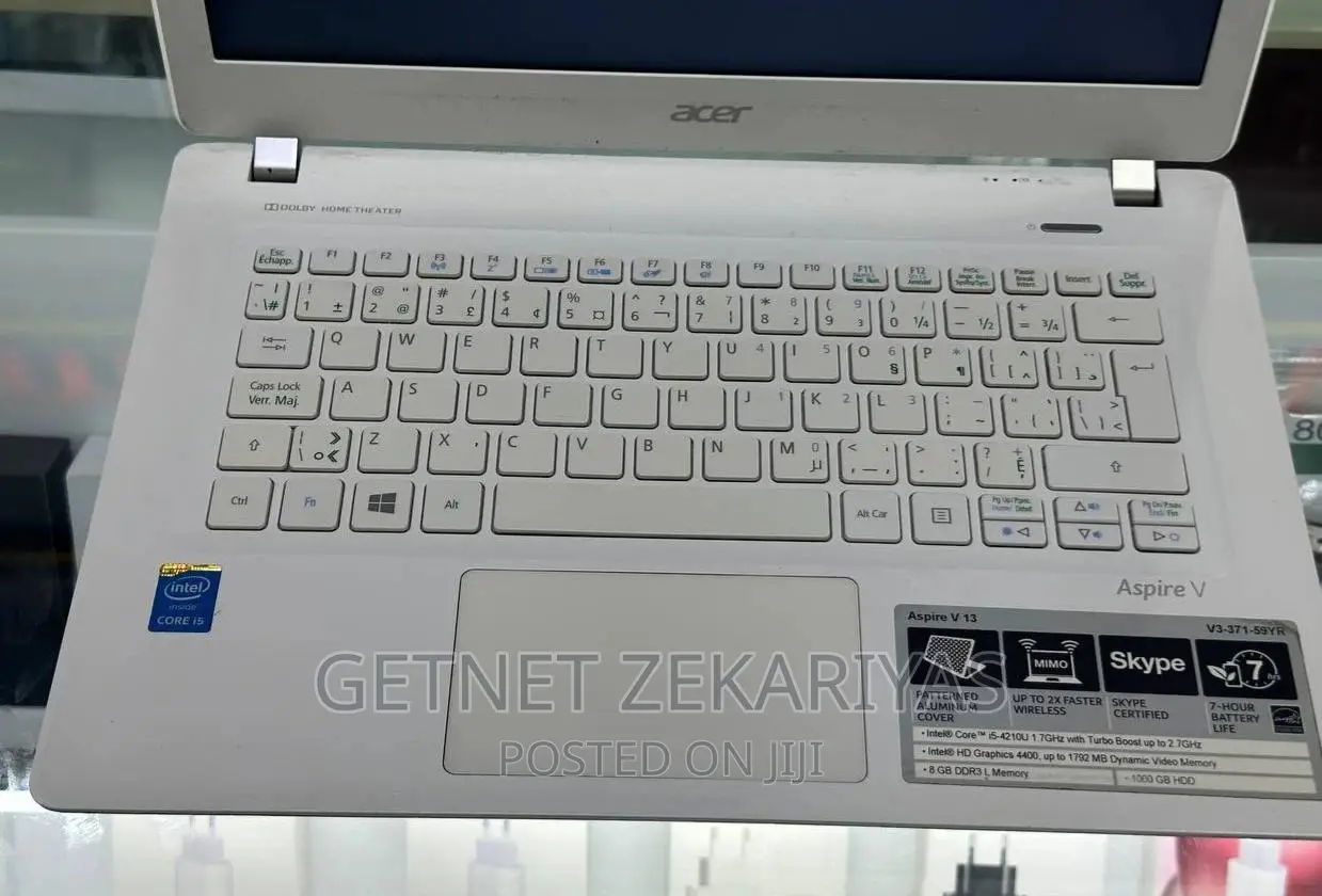 New Laptop Acer Aspire V3-472pg 8GB Intel Core I5 SSD 1T