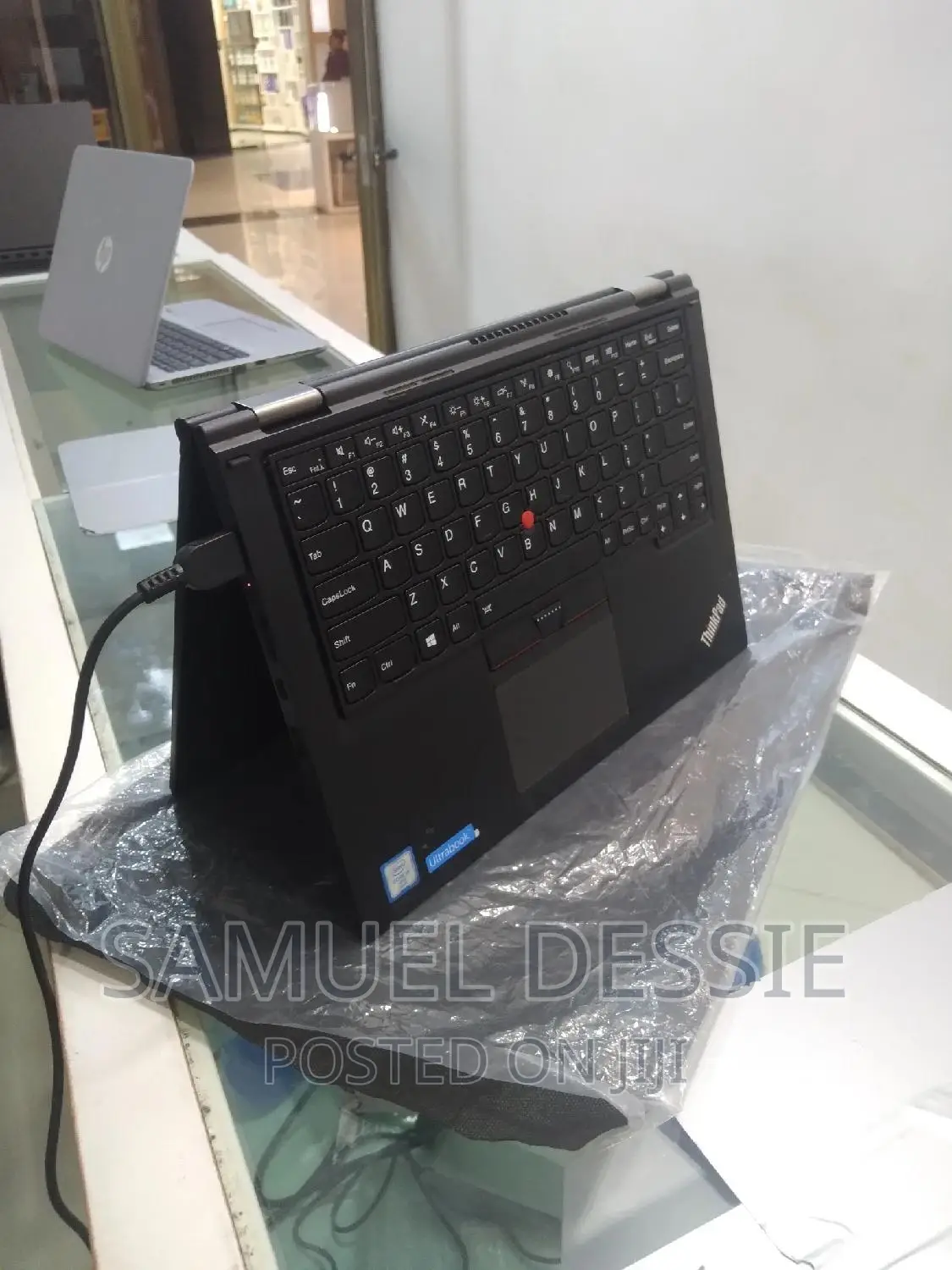New Laptop Lenovo Yoga 260 8GB Intel Core I5 SSD 512GB
