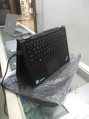 New Laptop Lenovo Yoga 260 8GB Intel Core I5 SSD 512GB