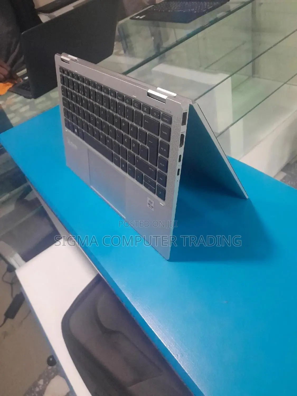 New Laptop HP EliteBook X360 1040 G7 16GB Intel Core I7 SSD 256GB