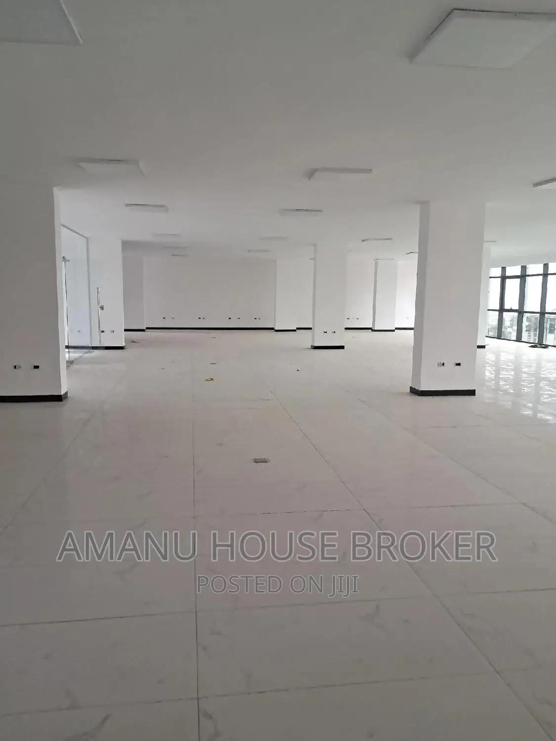 Urgent Rent Office AA Bole Main Road 410sqm, 476sqmi