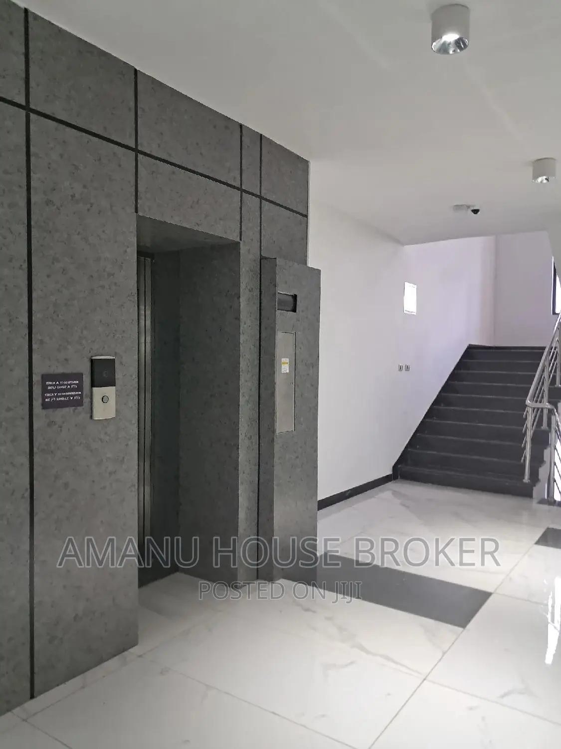 Urgent Rent Office AA Bole Main Road 410sqm, 476sqmi