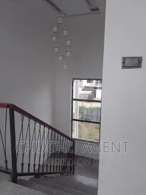 7bdrm House in Bole for sale