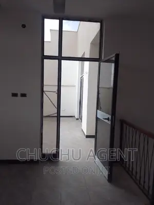 7bdrm House in Bole for sale