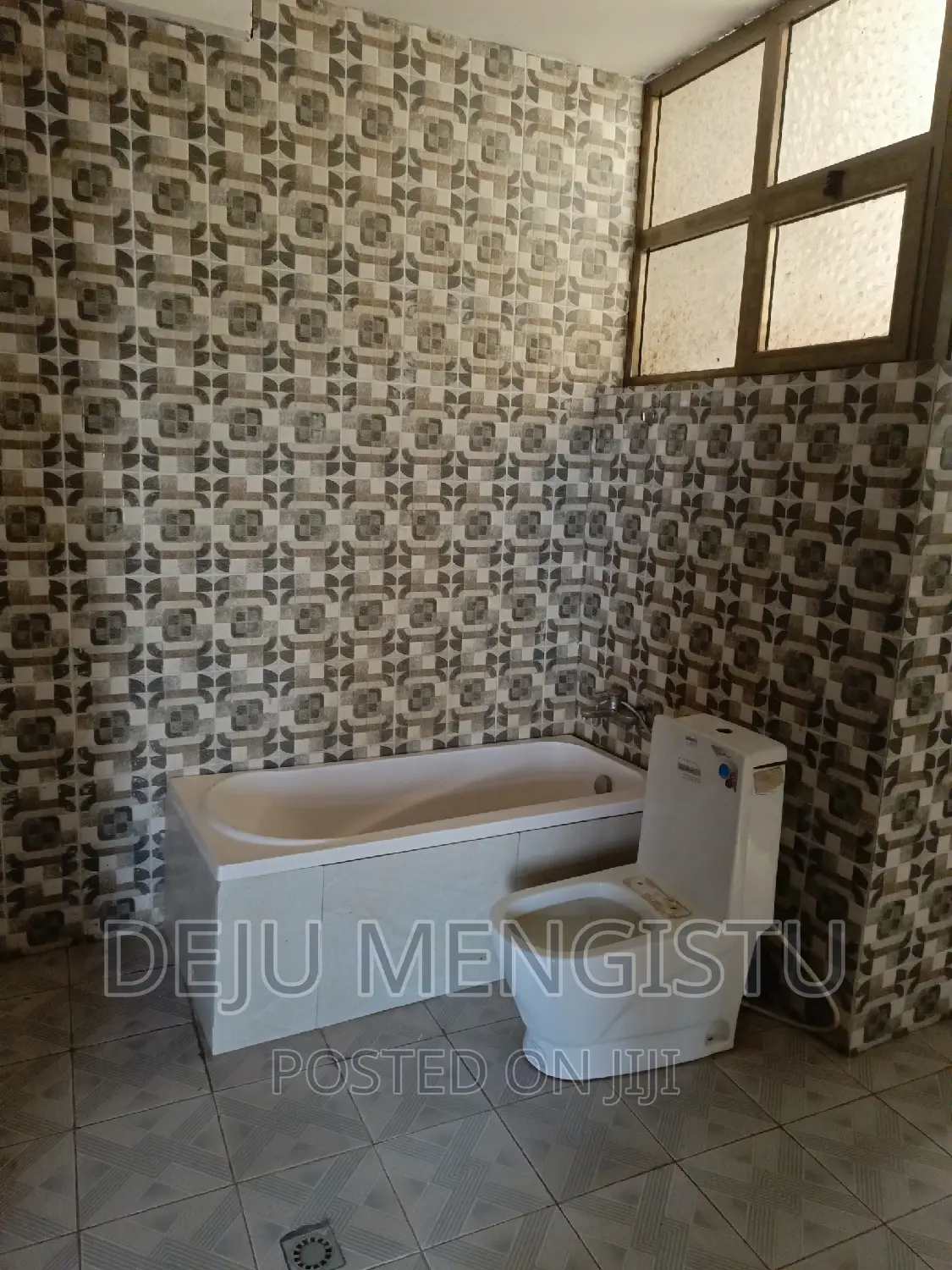 4bdrm House in ሳበ ሁለት(72), Bole for rent