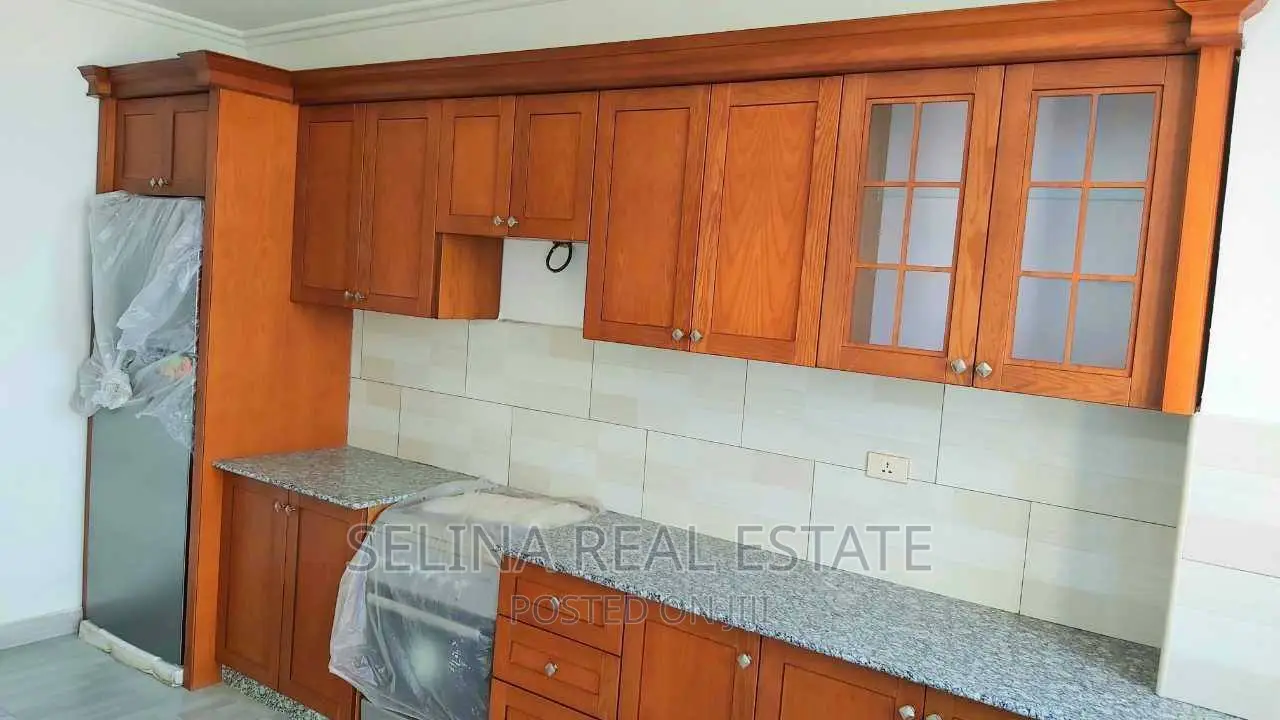 Furnished 3bdrm Apartment in Comet Realestate, Bole for sale