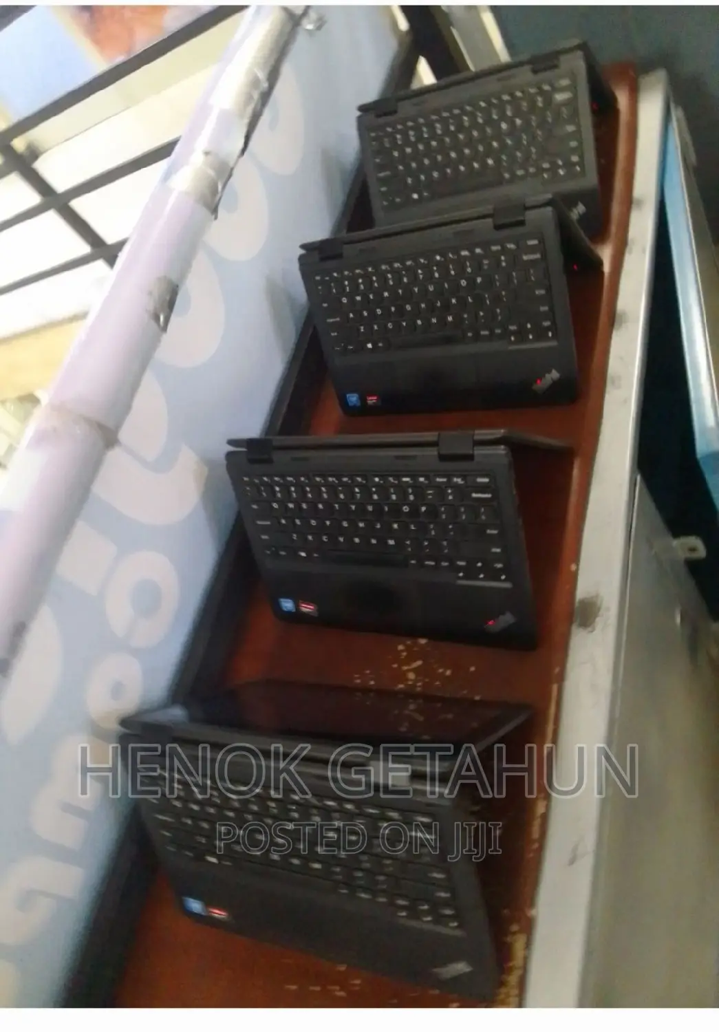 New Laptop Lenovo Yoga 11e 4GB Intel Core I3 SSD 128GB