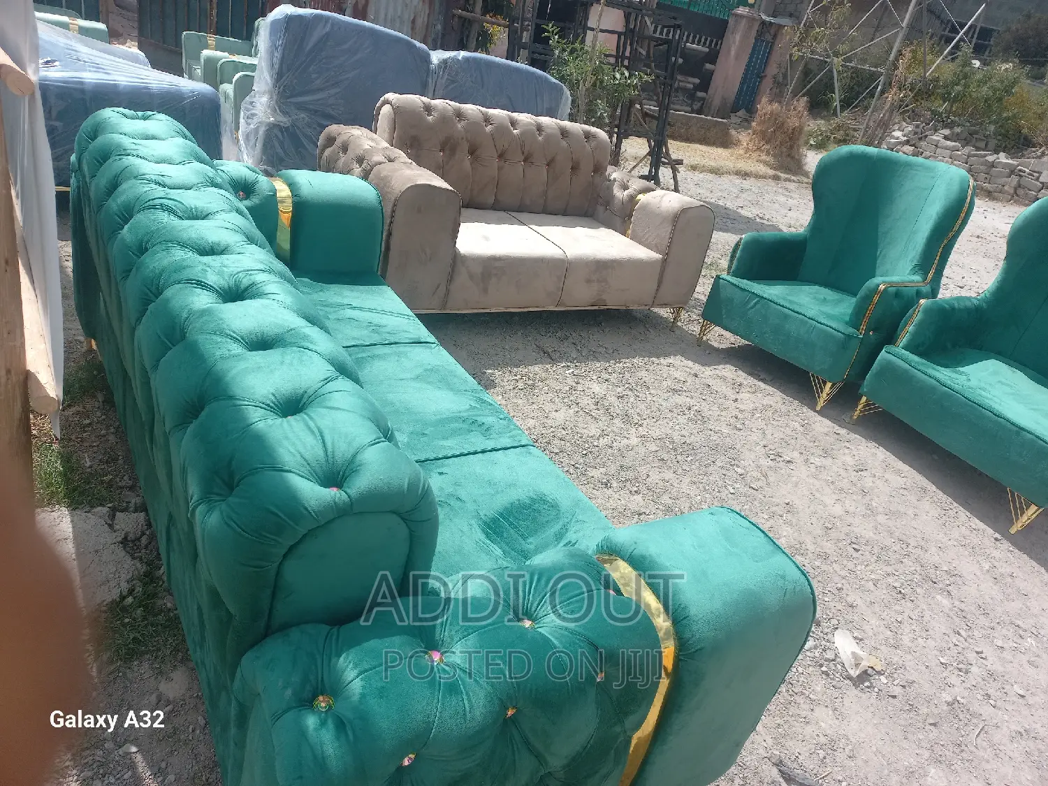 Sofa/ ሶፈ በ 85,000 ብር ብቻ