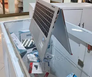 New Laptop HP Spectre X360 16GB Intel Core I7 SSD 512GB