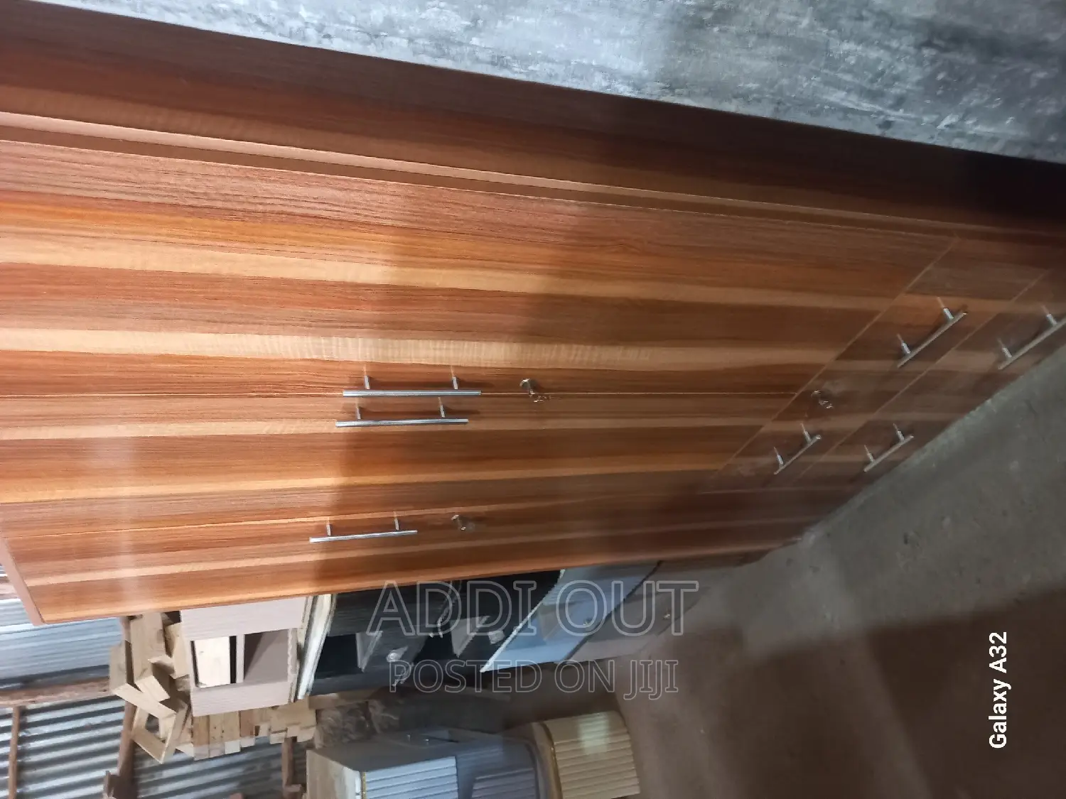 Cupboard/ቁምሳጥን