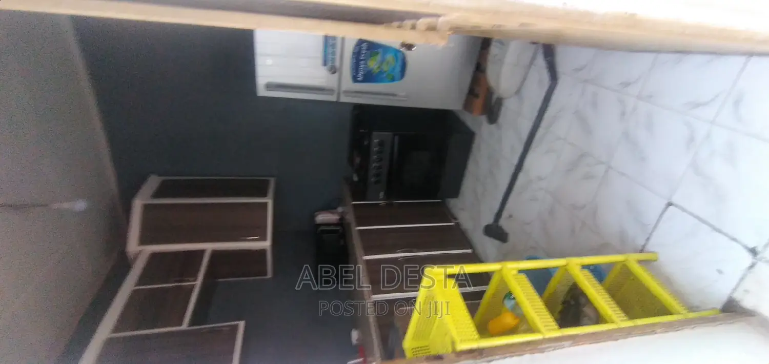 Furnished 4bdrm Villa in 04 General Hospital , Adama for rent