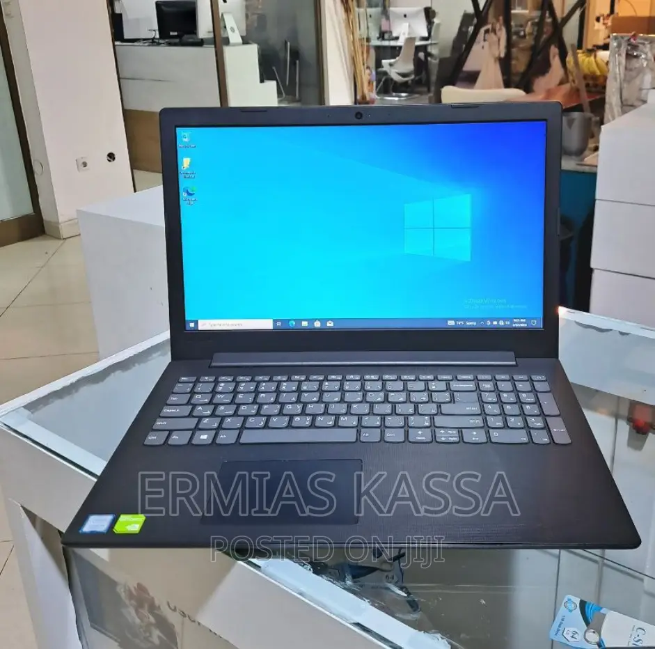 New Laptop Lenovo Ideapad 3 8GB Intel Core I5 HDD 1T