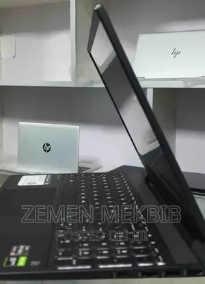 New Laptop HP 16GB AMD Ryzen 5 SSD 512GB