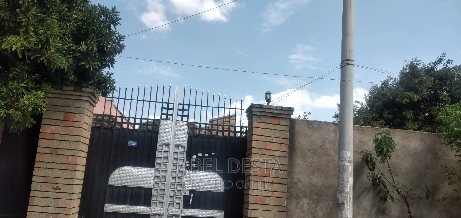 Furnished 4bdrm Villa in 04 Kebele General, Adama for rent