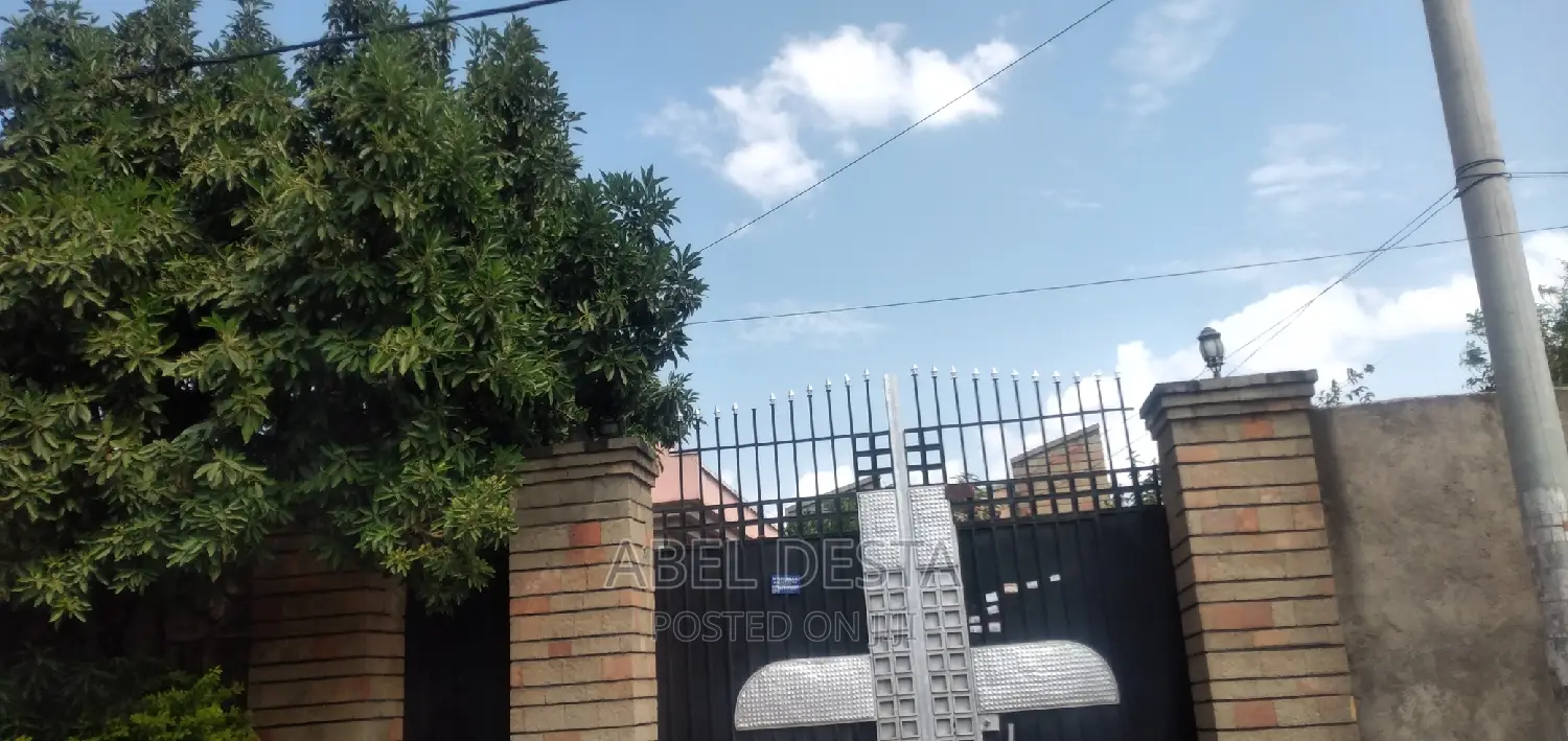 Furnished 4bdrm Villa in 04 Kebele General, Adama for rent