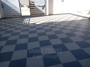 Furnished 6bdrm House in Hayat, Yeka for sale