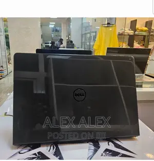 New Laptop Dell Inspiron 15 4GB Intel Core I7 HDD 1T