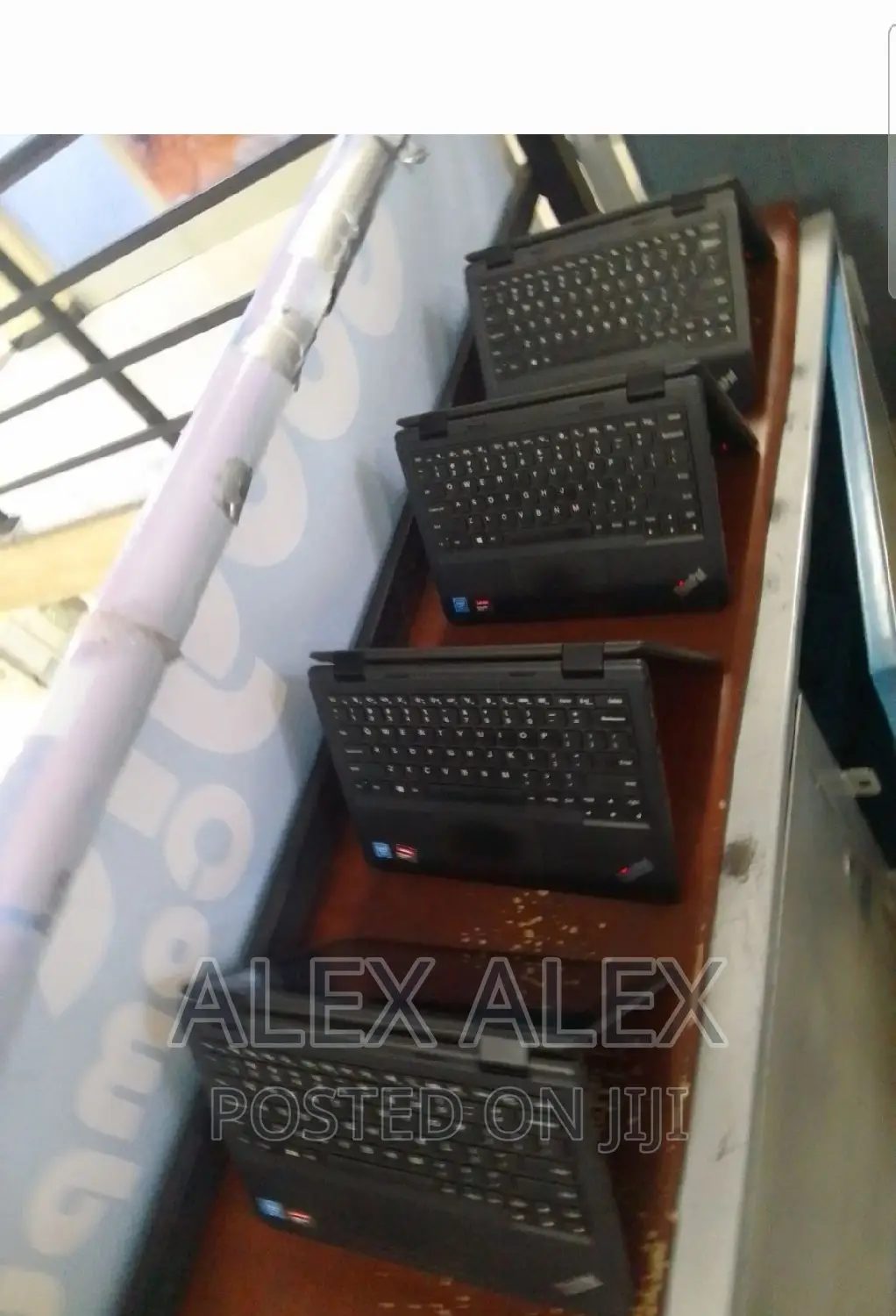 Laptop Lenovo ThinkPad Yoga 4GB Intel Pentium HDD 500GB