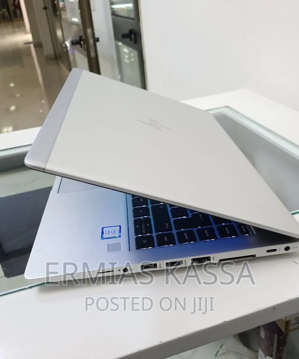 New Laptop HP EliteBook 840 G5 8GB Intel Core I7 SSD 512GB