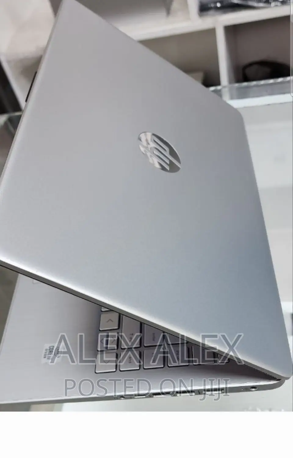 New Laptop Dell Inspiron 15 12GB Intel Core I7 SSD 512GB