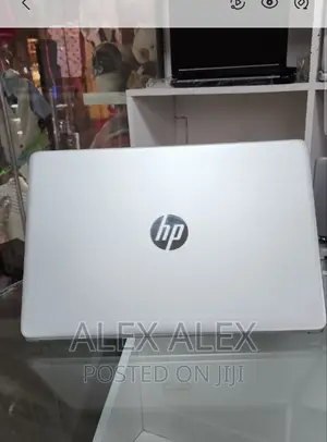 New Laptop Dell Inspiron 15 12GB Intel Core I7 SSD 512GB