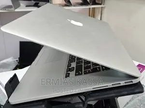 Photo - New Laptop Apple MacBook Pro 2015 16GB Intel Core I7 SSD 512GB