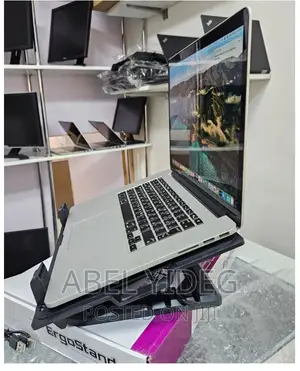 Photo - New Laptop Apple MacBook Pro 2015 16GB Intel Core I7 SSD 512GB