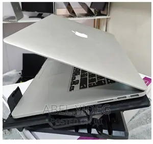 New Laptop Apple MacBook Pro 2015 16GB Intel Core I7 SSD 512GB