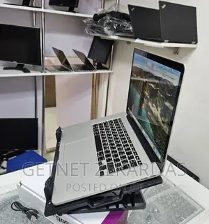 New Laptop Apple MacBook Pro 2015 16GB Intel Core I7 SSD 512GB