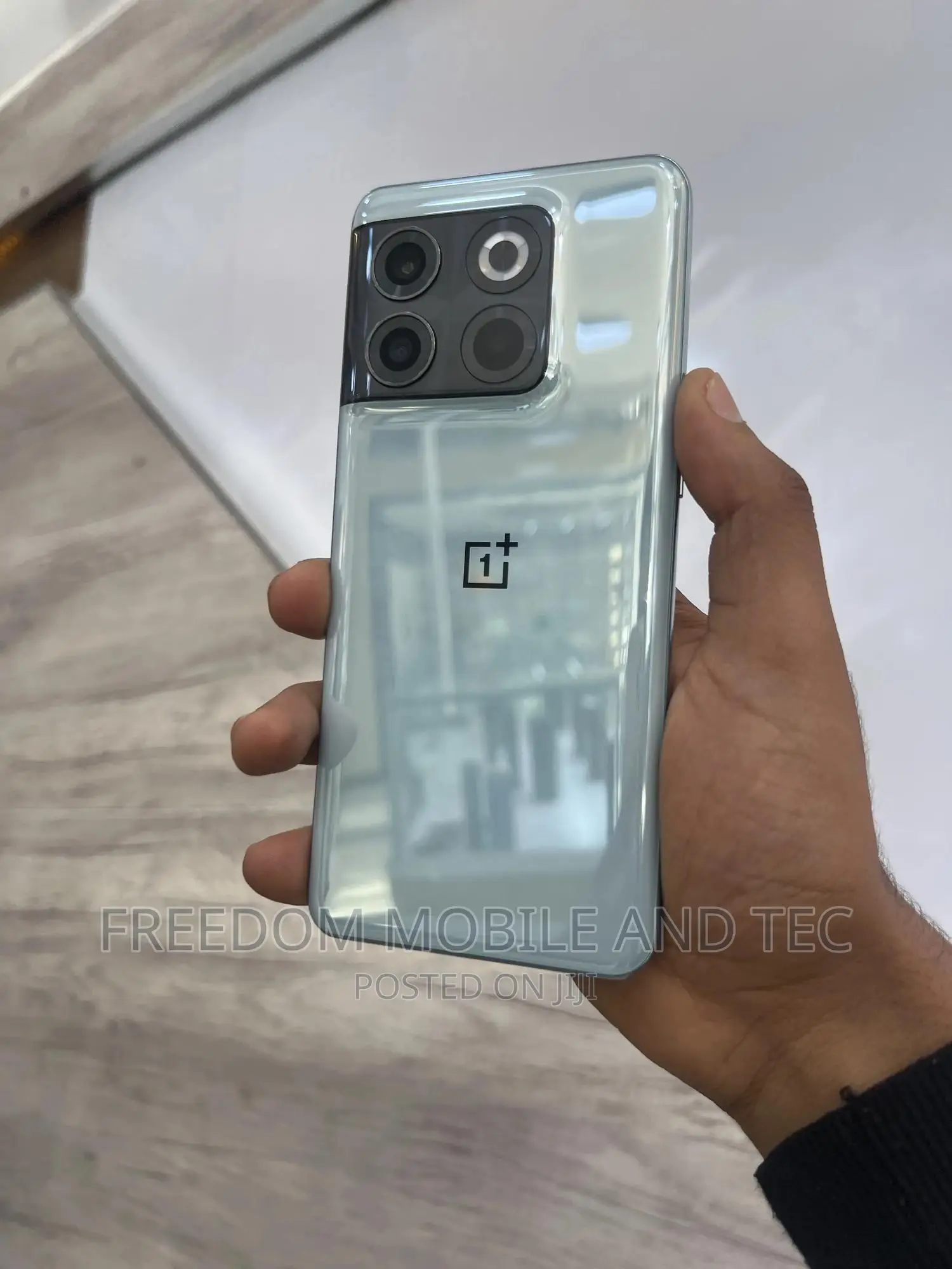 New OnePlus 10T 256 GB