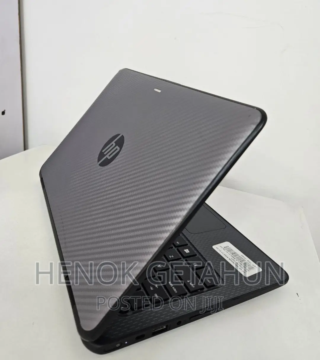 New Laptop HP ProBook 11 X360 4GB AMD Ryzen 7 SSD 256GB