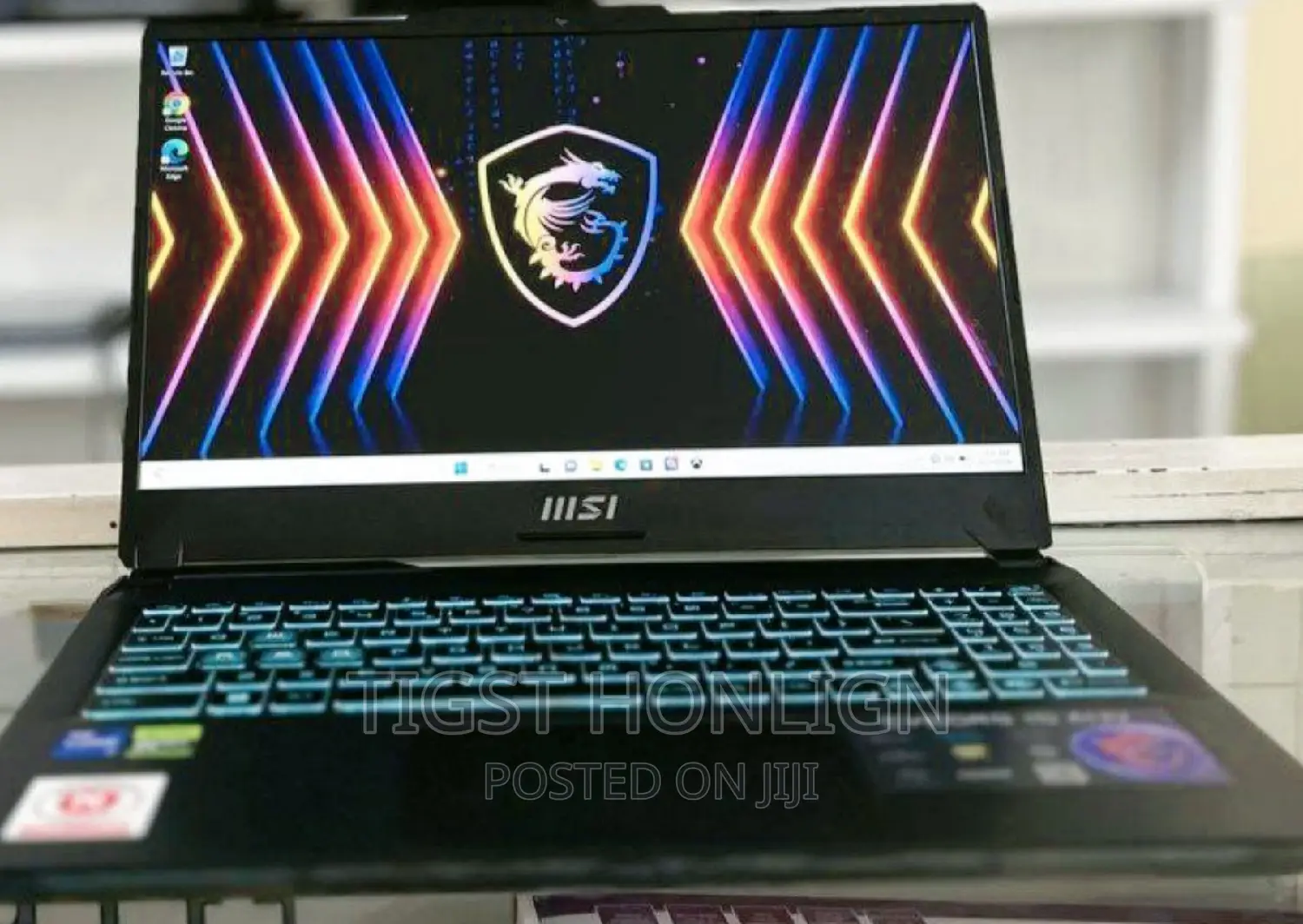 New Laptop MSI GP75 Leopard 16GB Intel Core I7 SSD 512GB