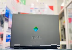 New Laptop HP Omen 15 16GB AMD Ryzen 7 SSD 512GB