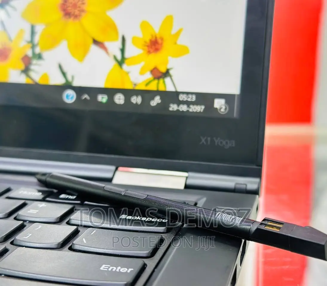 New Laptop Lenovo Thinkpad X1 Yoga 8GB Intel Core I7 SSD 256GB