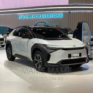 Photo - New Toyota bZ4X 2023 White