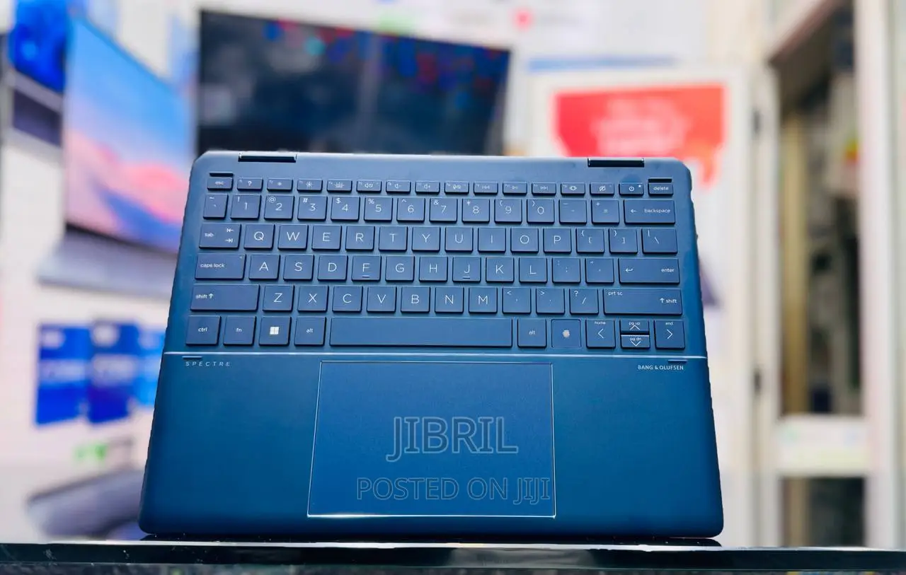 New Laptop HP Spectre X360 16GB Intel Core I7 SSD 1T