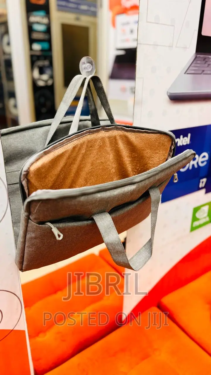 Brand New Laptop Bag Available for 15/14/13 Inches