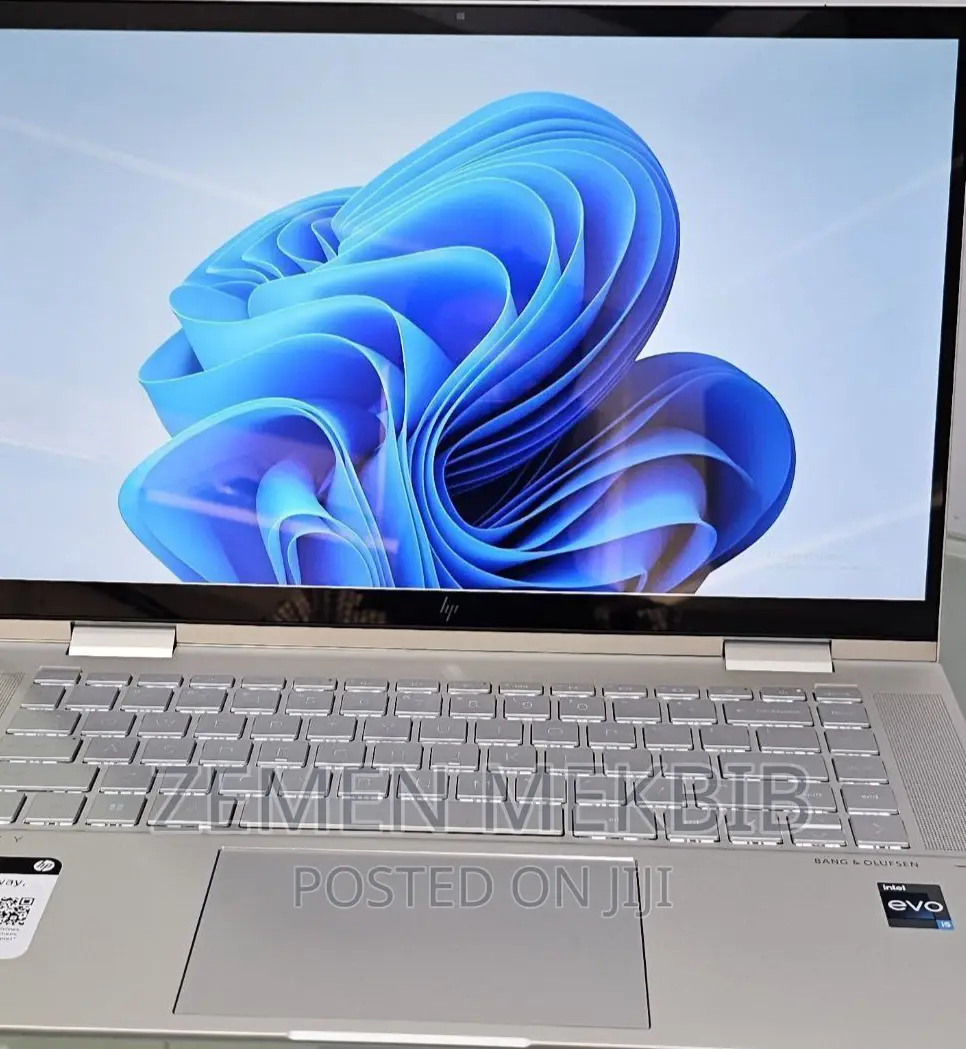 New Laptop HP Envy X360 8GB Intel Core I5 SSD 512GB