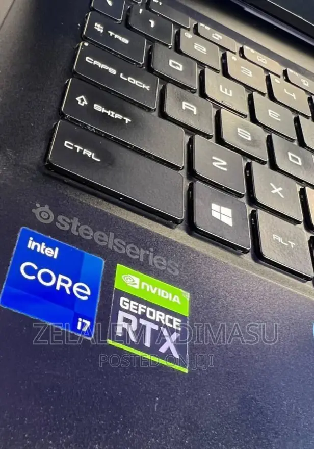 New Laptop MSI GP75 Leopard 16GB Intel Core I7 SSD 1T