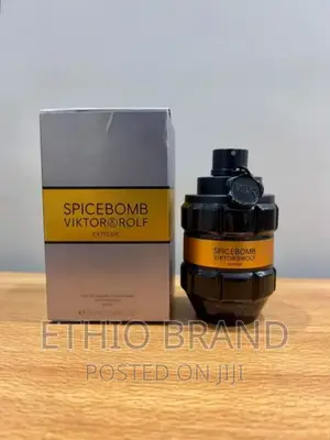 Photo - Spic Bomb Love