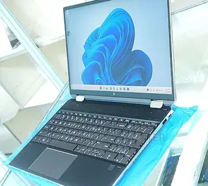 New Laptop HP Spectre X360 16GB Intel Core I7 SSD 512GB