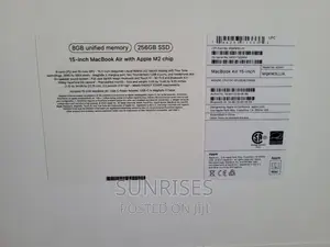 New Laptop Apple MacBook Air 2022 M2 8GB Apple M2 SSD 256GB
